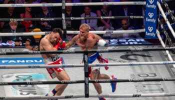 El 'youtuber' Jake Paul se impuso por decisión unánime a Julio César Chávez Jr.