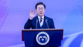 Lee asume la presidencia de Corea del Sur; llama a 'curar heridas' y al diálogo con Kim Jong-un