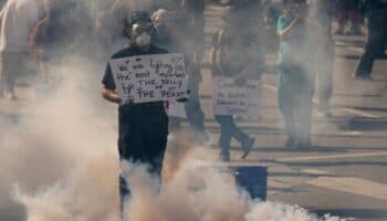 Los Ángeles, epicentro del movimiento anti-Trump; decenas de miles protestan