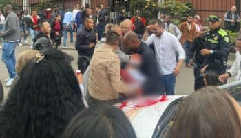 Videos | Balean al candidato presidencial colombiano Miguel Uribe Turbay; está herido de gravedad