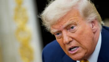 Trump dice no está contento con ataque israelí a hospital de Gaza en que murieron cinco periodistas