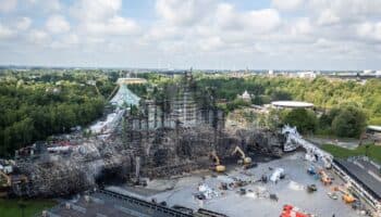 Tomorrowland abre su 'camping' tras devastador incendio