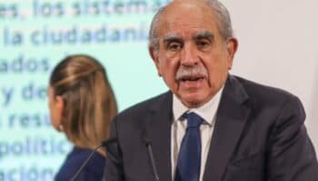 Presentan Comisión Presidencial para la Reforma Electoral y ofrecen consulta ciudadana