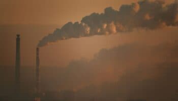 La contaminación del aire se asocia a un mayor riesgo de depresión: Informe de la EEA