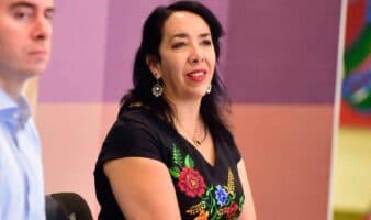 Araceli Brown tacha de 'infamia' congelamiento de su cuentas