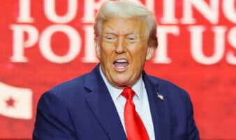 Trump dejó claro que no aceptará ideas diferentes a las suyas: Esquivel