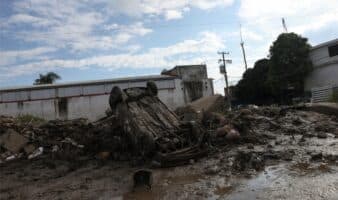 Suman 70 muertos por lluvias en el país