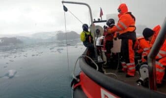 Efecto saltamontes: la crisis climática libera contaminantes del pasado atrapados en el hielo de la Antártida | Mongabay