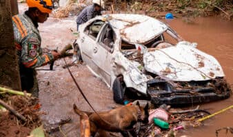 Aumentan a 67 los desaparecidos por las lluvias, que han dejado 64 muertos