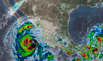 'Priscilla' se intensifica a huracán categoría 2 frente a las costas del Pacífico
