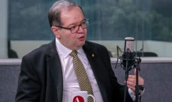 Rector de la UNAM acusa infiltración de “mercenarios” en marcha del 2 de Octubre