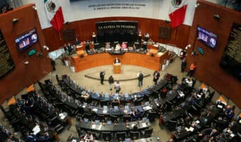 Senado aprueba reforma a Ley de Amparo; oposición denuncia efectos retroactivos