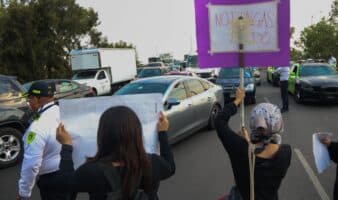 Desconocidos, principales agresores contra mujeres en ciberacoso: Inegi