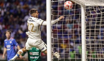 Pumas vence a Cruz Azul y se mete en el 'Play-In'