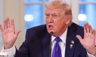 Trump: 'Haremos algo con Groenlandia, por las buenas o por las malas'