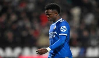 Condena Liga de España (LaLiga) insultos racistas a Vinícius en Albacete | Video