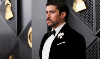 Bad Bunny hace historia en los Grammy en una gala con criticas al ICE