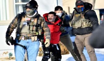 Mundial 2026: Lanzan grupos civiles alerta a latinos para no viajar a Florida