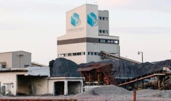 Identifican restos de dos mineros en Pasta de Conchos; suman 25 recuperados