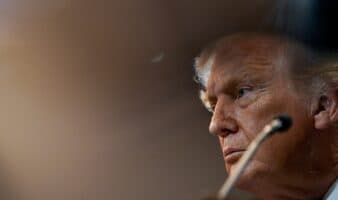 Trump: ‘Puedo destruir un país, puedo hacer lo que quiera...pero, no puedo cobrar un dólar’