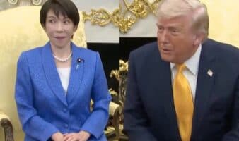 Donald Trump hace chiste sobre Pearl Harbor frente a primera ministra de Japón | Video
