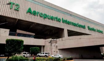 Prevén afectaciones en accesos al AICM por movilización de taxistas este miércoles