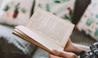 Extinción y pérdida de las lenguas | Artículo de Luis Fernando Lara