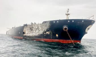 Ataque a superpetrolero cargado en Dubái; Kuwait señala a Irán