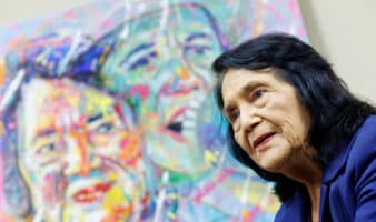 Muere Dolores Huerta, pionera latina del movimiento sindical y campesino en EE.UU.