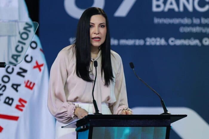 Gobernadora de Banxico alerta que se han "intensificado" los riesgos geopolíticos