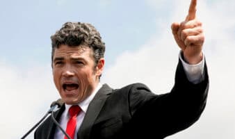 El FBI investiga a Joe Kent por presuntas filtraciones antes de renunciar como jefe antiterrorista