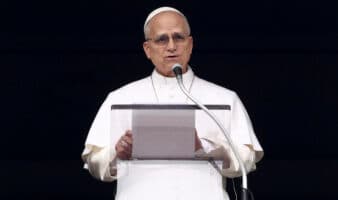 El papa León XIV urge a 'detener la espiral de violencia' en Medio Oriente