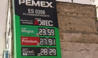 ¿Qué pasa si cargas gasolina magna en lugar de premium a tu coche?