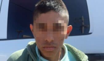 Detienen a padre por amarrar a sus hijos de 4 años en Tijuana
