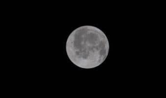 Astronautas de Artemis II logran ver la cara oculta de la Luna