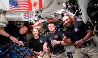 'Vimos cosas que ningún ser humano había visto antes': tripulación de Artemis II relata a Trump sobrevuelo lunar