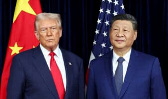 China evita confirmar si Xi le aseguró a Trump que no suministra armas a Irán