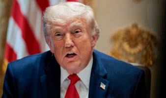 Trump anuncia represalias contra Irán por derribar un helicóptero estadounidense