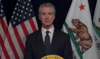 Gobernador de California denuncia que Fiscalía lo está investigando por orden de Trump