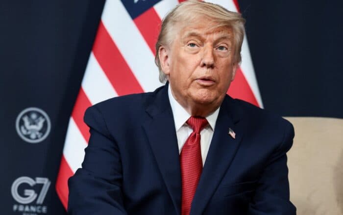 Trump en el G7: 'Soy el jefe', bromea ante Macron