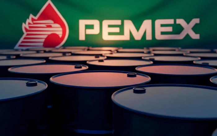 Aristegui en Vivo | Pemex rechaza robo de 100 mil barriles diarios; La discrepancia es 'demasiado grande', afirma Barnés; PRI arrasa en Coahuila, según PREP (08/06/2026)