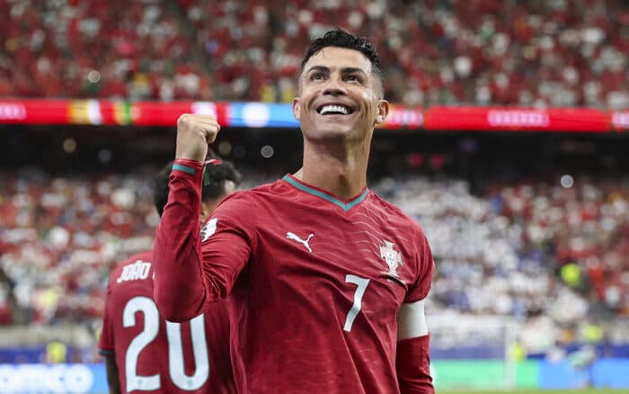 Aristegui en Vivo: Cristiano Ronaldo también hace historia; máxima expectación por el 'Tri'; Fujimori consolida triunfo (24/06/2026)