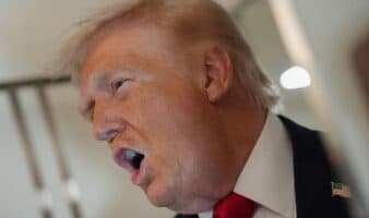 Trump cancela los ataques previstos esta noche contra Irán por avances en el diálogo de paz