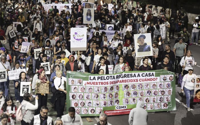 Aristegui en Vivo: México inaugura Mundial entre protestas; CNTE mantendrá movilizaciones; bloquean marcha de buscadoras (11/06/2026)