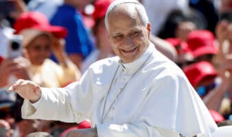 Milei celebra 'visita histórica' del papa León XIV en noviembre