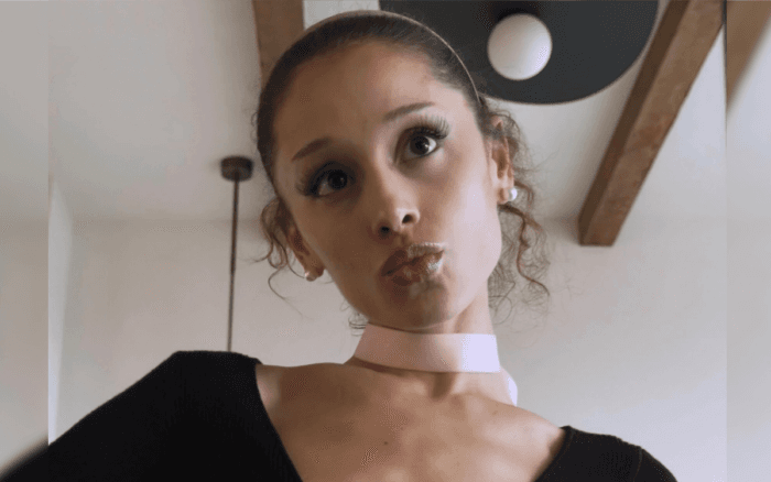 Ariana Grande demanda por filtración de canciones inéditas