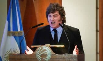 Milei acusa a México y Brasil de financiar 'campaña antiargentina'