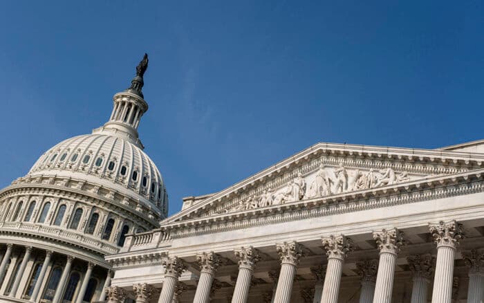 Congreso de EE.UU. aprueba presupuesto militar récord de 1.15 billones de dólares para 2027