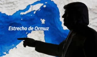 Irán afirma que no cederá en Ormuz tras el plan de Trump de cobrar 20% por 'proteger' el estrecho