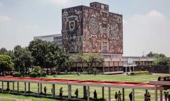 UNAM ordena investigar examen de admisión ante aumento irregular de aciertos